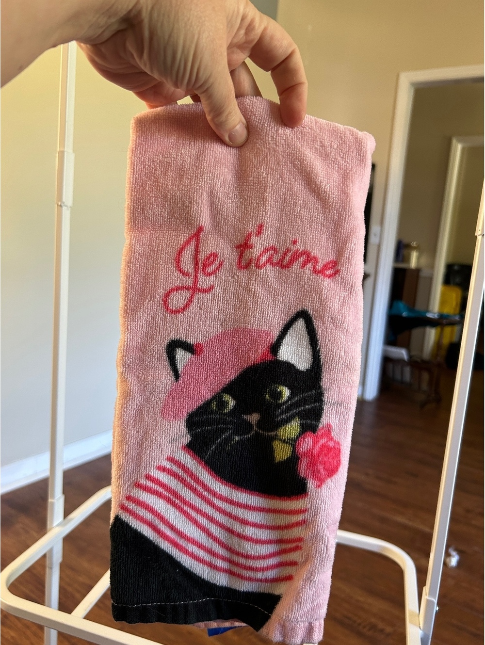 Pink Je t'aime Cat Design Hand Towel